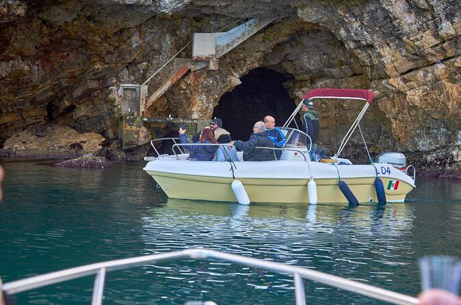 1 Hour and a Half Panoramic Tour of Polignano a Mare by Boat - Grotta degli Innamorati: The Cave of Lovers From a Low Entrance World
