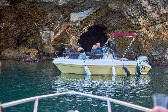 1 Hour and a Half Panoramic Tour of Polignano a Mare by Boat - Grotta delle Rondinelle: Swallows Cave and Its Best Angles