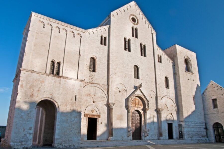 2-Hour Bari City Tour - Using the Free Time for Real Bari Shopping (Not Tourist Paper Souvenirs)