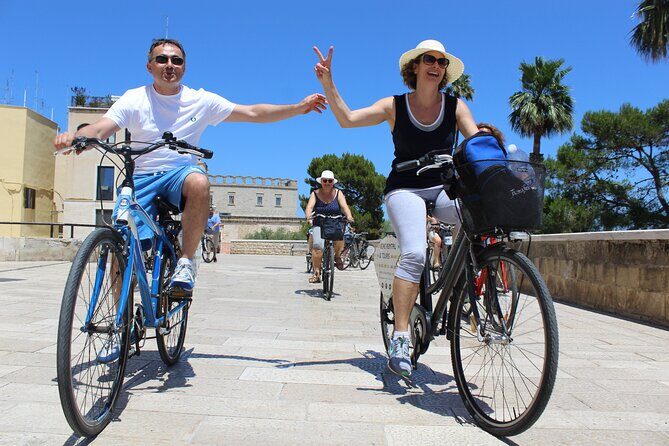 Bari Bike Tour - Getting around old Bari without white-knuckle stress