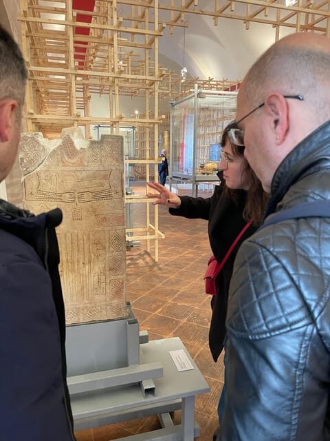 Bari: Guided Tour with archaeologist - From Velo Service to the Roman Via Traiana