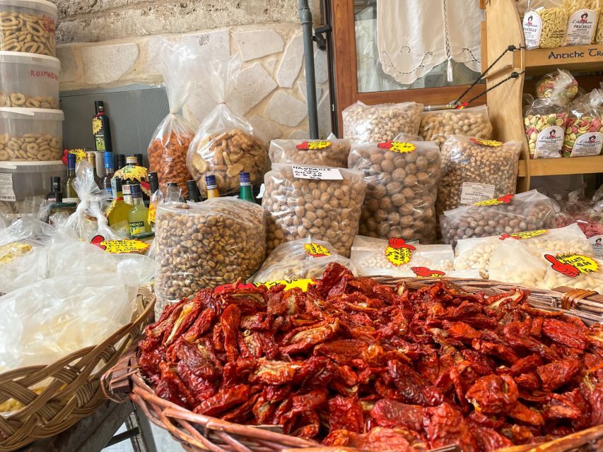 Bari: Old City Highlights Walking Tour - Why This Bari Walk Works Better Than a Random Stroll