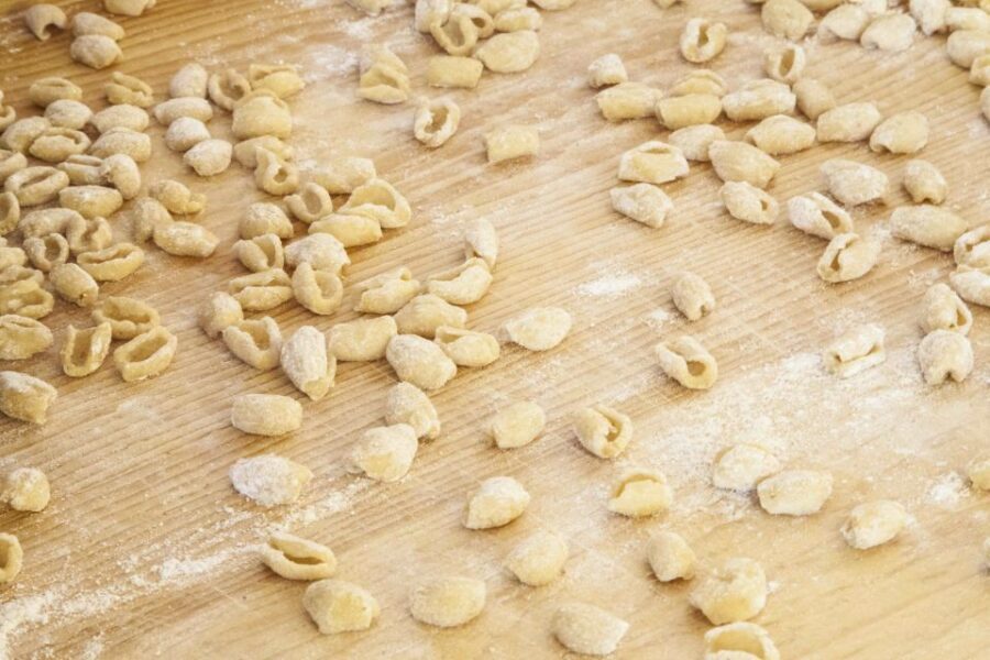 Bari: Pasta & Tiramisu Cooking Class at a Local's Home - Cesarine Home Cooking: What That Network Actually Means for You