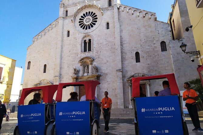 Bari Street Food Tour by Rickshaw - Piazza del Ferrarese: the old-town gateway you’ll actually notice