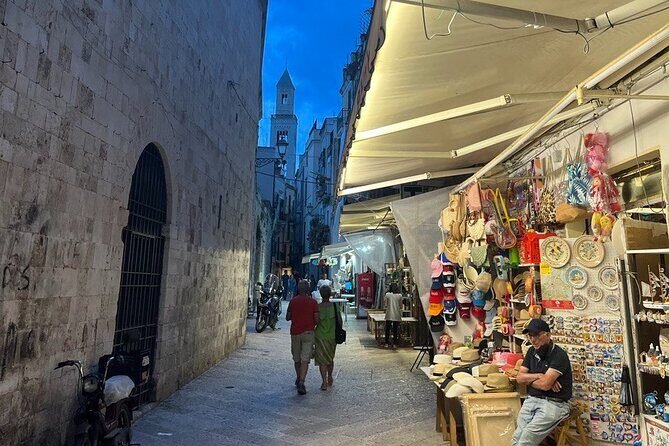 Bari Street food with Wine & food Taster - First stop: Strada delle Orecchiette and the stories behind the dish