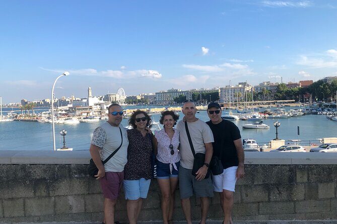 Bari Walking tour in small group - Piazza Mercantile and Piazza del Ferrarese: Where the Tour Lands You