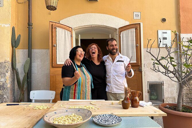 Bari Walking Tour with Pasta Experience - Key highlights to look for