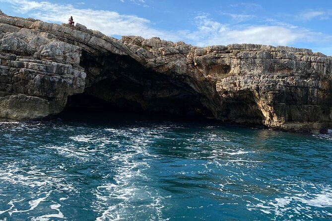 Boat excursion to Polignano a Mare between caves and coves - Where to meet: get your bearings fast in Polignano