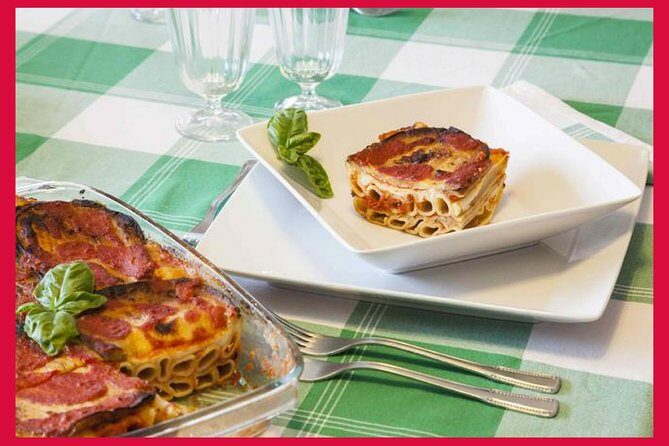 Cesarine: Dining & Cooking Demo at Local's Home in Bari - Meeting in Bari city centre: what to expect on arrival