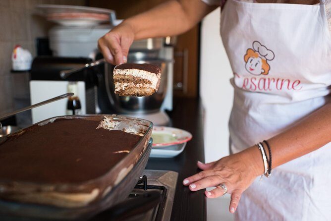 Cesarine: Small group Pasta and Tiramisu class in Bari - Step Inside: How the Evening Actually Feels in Bari