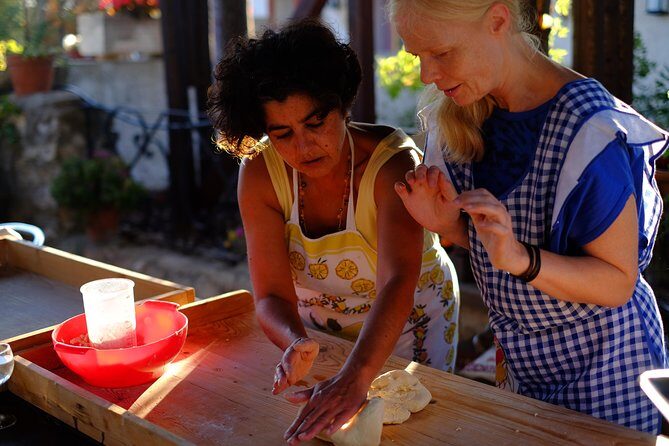 Fresh pasta and dinner in my biogarden - Why the Food Story Makes the Meal Better