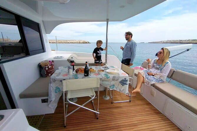 Guided Tour by Catamaran with Aperitif from Polignano a Mare - What’s included in the aperitivo: drinks plus a proper snack spread
