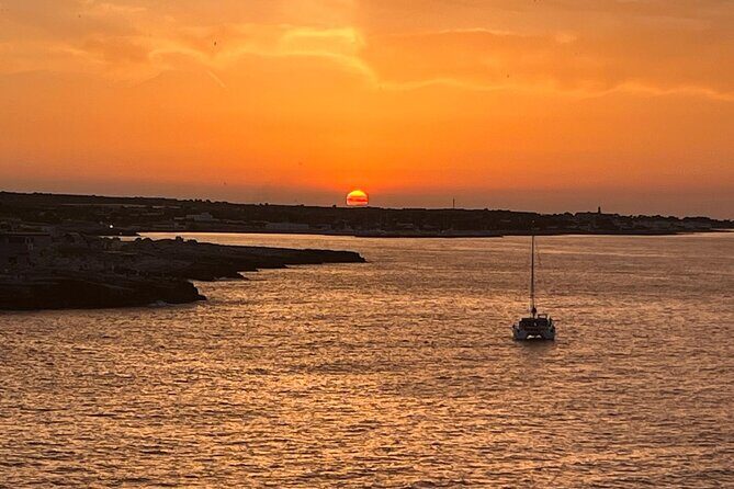 Luxury Shared Boat Tour in Polignano a Mare with Local Aperitif - The 2-Hour Route: What You See At Each Coastal Stop