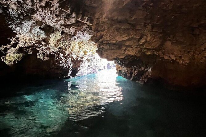 Polignano a Mare luxury boat tour, aperitif, diving and snorkeling - Where to meet near Bari (and why it matters)