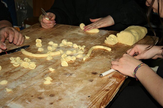 Puglia Plates - Bari Food Tour - Walking the old town with a plan you can actually enjoy