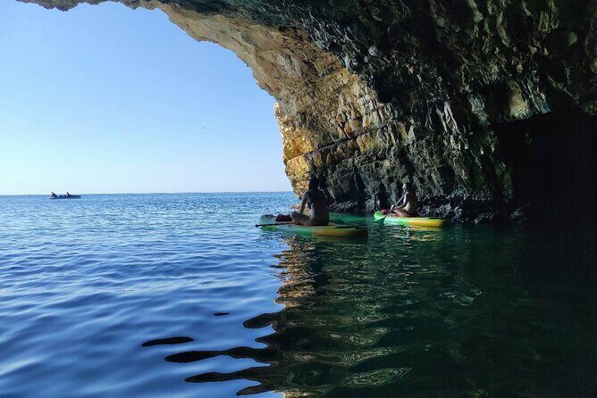 Sup Tour in Polignano caves - The theory lesson + practice splash: how beginners get comfortable fast