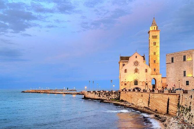 TRANI and Castel Del Monte UNESCO from your accomodation - Pickup at 9:30am: How the Day Flows in Real Life