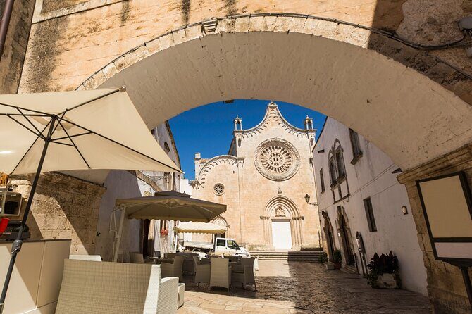 Valle d'Itria Tour: Polignano, Ostuni e Locorotondo, da Bari - Key highlights you’ll feel right away