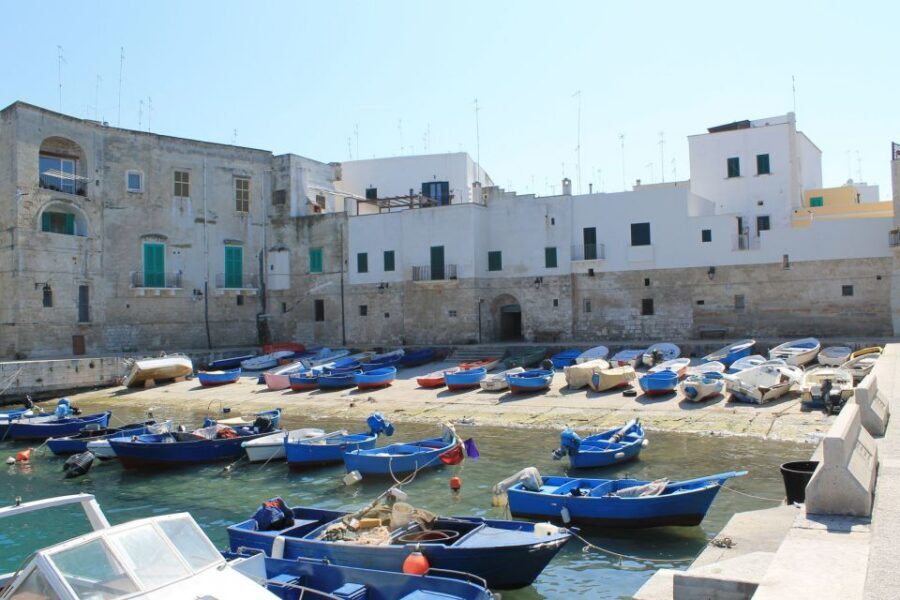 Walking Tour In The Wonderful Monopoli - Carlo V Castle arch to the sea: the view that sells Monopoli